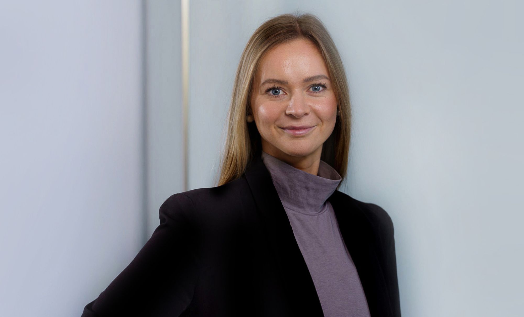Frau Jennifer Oberst